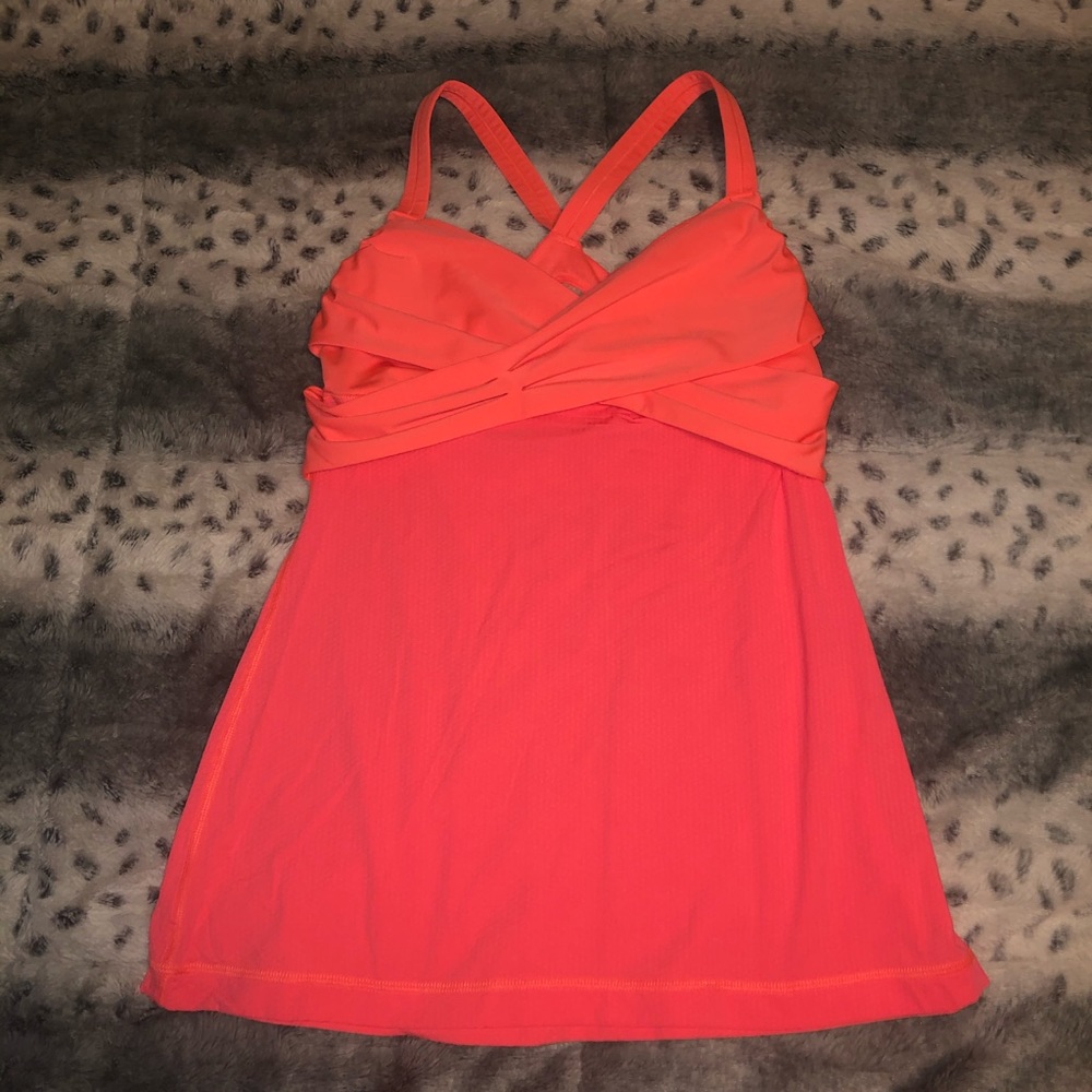 Bright Lululemon strap me up top